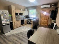 Eladó családi ház, Vecsésen 88 M Ft, 3 szobás