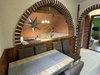 Kiadó téglalakás, albérlet, Pécsett, Keszüi úton, 3 szobás