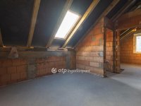 Eladó ikerház, Kápolnásnyéken 118.6 M Ft, 5 szobás