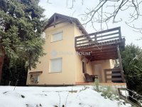 Eladó családi ház, Szentendrén, Berek utcában 179 M Ft