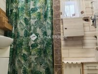 Eladó családi ház, Versegen 50 M Ft, 2 szobás