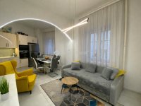 Eladó téglalakás, VI. kerületben 212 M Ft, 3 szobás