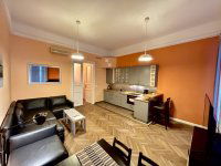 Kiadó téglalakás, albérlet, I. kerületben, Batthyány utcában