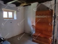 Eladó családi ház, Egerváron 11.9 M Ft, 1 szobás