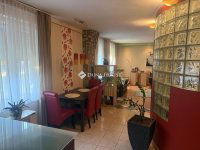 Eladó téglalakás, Pécsett 49.9 M Ft, 2+1 szobás