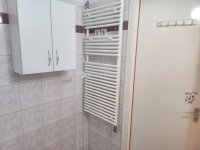 Eladó panellakás, Veszprémben 42.5 M Ft, 2 szobás