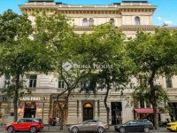 Eladó téglalakás, VI. kerületben 109 M Ft, 1 szobás