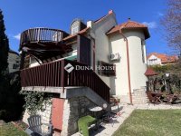 Eladó családi ház, Balatonfüreden 229 M Ft, 6 szobás