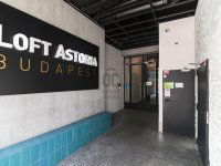 Eladó téglalakás, V. kerületben 218 M Ft, 2 szobás