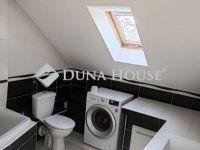 Eladó családi ház, Siklóson 96.5 M Ft, 5 szobás