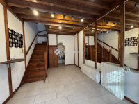 Eladó üzlethelyiség, V. kerületben, Bajcsy-Zsilinszky úton