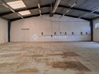 Eladó ipari ingatlan