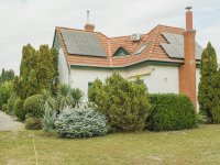 Eladó sorház, Székesfehérvárott, Bártfai utcában 105 M Ft