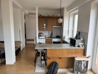 Kiadó téglalakás, albérlet, XI. kerületben, Naprózsa utcában