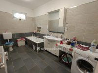 Eladó családi ház, Sóskúton 74.9 M Ft, 3 szobás