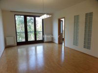 Kiadó téglalakás, albérlet