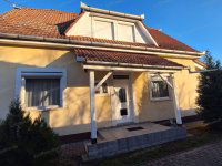 Eladó családi ház