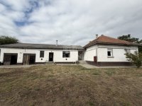 Eladó családi ház, Sándorfalván 59.9 M Ft, 4 szobás