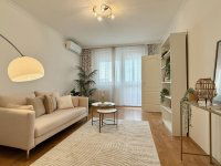 Eladó panellakás, Debrecenben 69.9 M Ft, 3 szobás