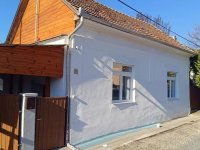 Eladó családi ház