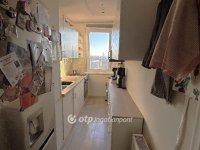 Eladó panellakás, III. kerületben 71.9 M Ft, 2 szobás