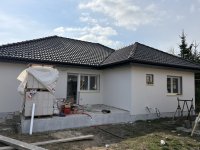 Eladó családi ház, Bicskén 100.5 M Ft, 4 szobás