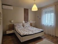 Eladó családi ház, Siklóson 99.9 M Ft, 4 szobás