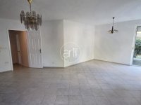 Kiadó téglalakás, albérlet, Szegeden 250 E Ft / hó, 3 szobás