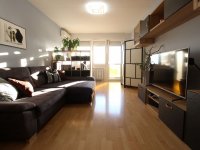 Eladó panellakás, Győrött 57 M Ft, 3 szobás