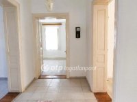 Eladó családi ház, Turán 43.9 M Ft, 2 szobás