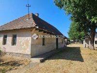 Eladó családi ház, Tápiószecsőn 23.9 M Ft, 2 szobás
