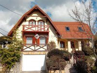 Eladó családi ház, Nagykovácsiban, Alma utcában 215 M Ft