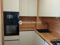 Eladó panellakás, Pécsett 54.9 M Ft, 2 szobás