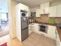 Eladó téglalakás, VI. kerületben 119.9 M Ft, 3 szobás