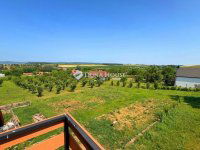 Eladó családi ház, Etyeken 220 M Ft, 4 szobás