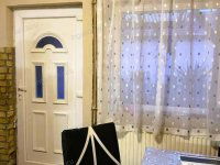 Eladó családi ház, Kecskeméten 36.5 M Ft, 6 szobás