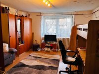 Eladó családi ház, Pakson 95 M Ft, 3 szobás