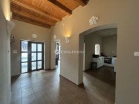 Eladó családi ház, Fülöpszálláson 300 M Ft, 19 szobás