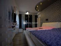 Eladó családi ház, Szegeden 409 M Ft, 6 szobás