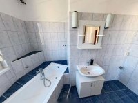 Eladó téglalakás, Veszprémben 50.9 M Ft, 2 szobás