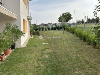 Eladó téglalakás, Pécsett 96.9 M Ft, 4 szobás