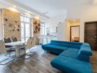 Eladó téglalakás, IX. kerületben 239 M Ft, 5 szobás