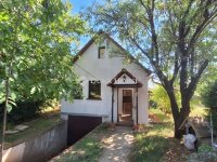 Eladó családi ház, Rácalmáson 32.45 M Ft, 3 szobás