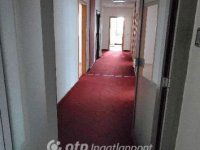 Kiadó iroda, Debrecenben 2000 E Ft / hó, 13 szobás