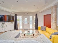 Eladó családi ház, Szigetbecsén 135 M Ft, 4 szobás