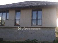 Eladó családi ház, Martonvásáron 87 M Ft, 3 szobás