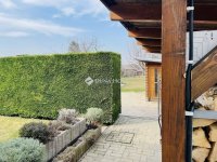 Eladó családi ház, Pécsett 174.9 M Ft, 4 szobás