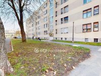 Eladó téglalakás, Tiszaújvárosban 32 M Ft, 2 szobás