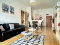 Kiadó téglalakás, albérlet, VII. kerületben, Holló utcában