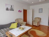 Kiadó panellakás, albérlet, Debrecenben 320 E Ft / hó, 4 szobás